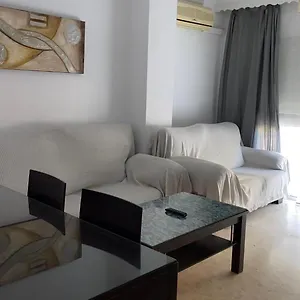 https://piso-bien-ubicado-y-acogedor.hotelsinnerja.org